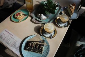 カフェ
