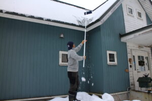 雪下ろし