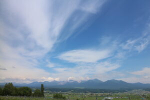 今日の空